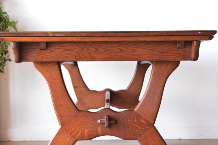 t170　ドロリーフテーブル　