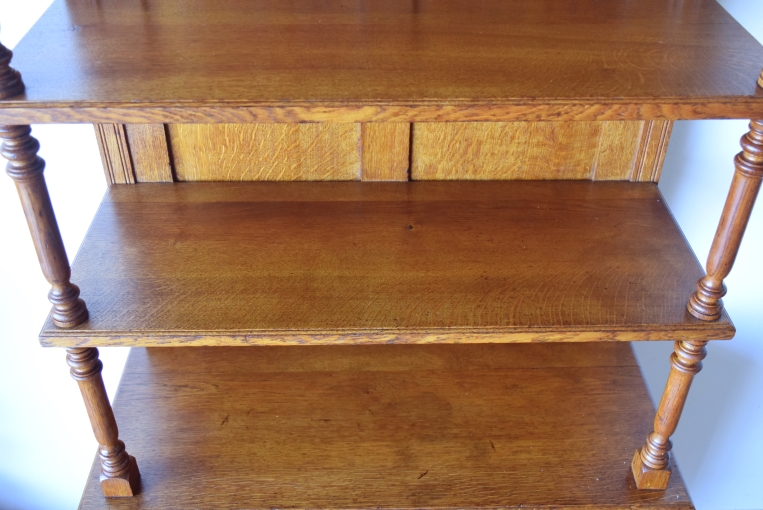 k111　カップボード