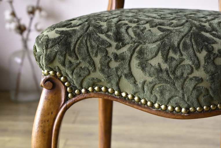 c266-3　バルーンバックチェア