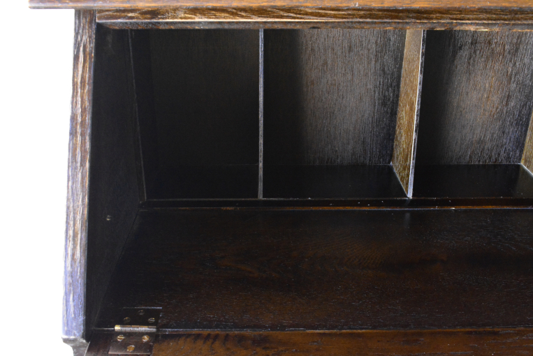 d57　スラントフロントビューローブックケース