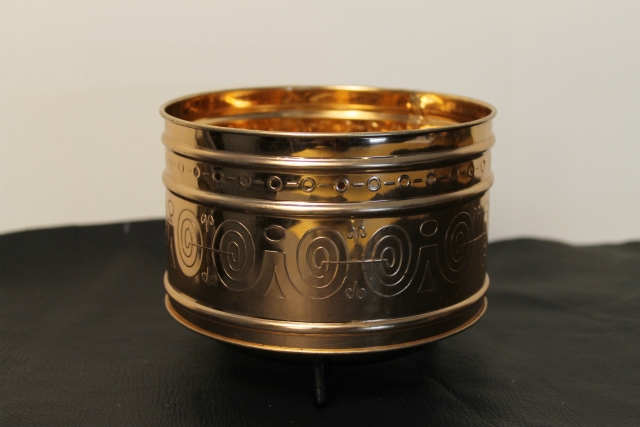 Brass/copper item　K-353