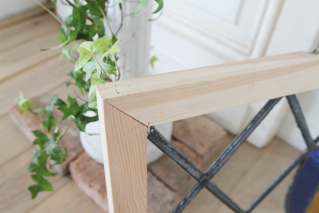 モチーフ以外はクリアガラスで出来たステンドグラス【7731-B】