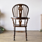 アンティークらしい味わいが魅力のダブルボウバックウィンザーアームチェア【c260-2】