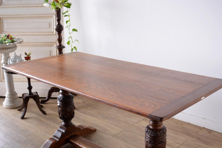 t14　ダイニングテーブル