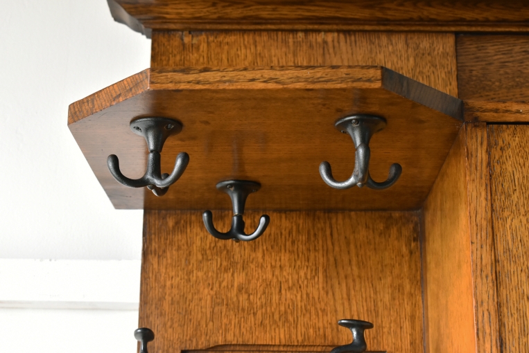 cw34　オークワードローブ