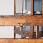 素朴な温もりと重厚感を併せ持つチャーチベンチ【c88】