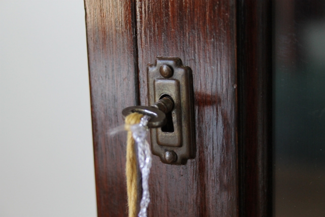 キャビネット　3556