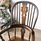 アンティークらしい味わいが魅力のダブルボウバックウィンザーアームチェア【c260-2】