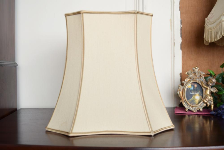 sl86　1灯式スタンドランプ(シェード付き)