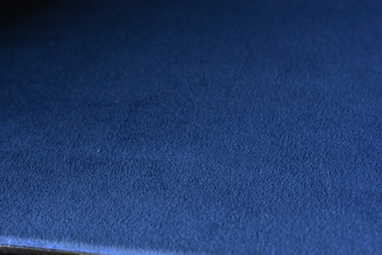 ヴィクトリアンスタイルの華やかなキャビネット【k186】