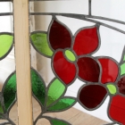 赤いお花が大きくデザインされたとても華やかなペアステンドグラス【7727-A】