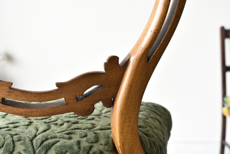 c266-3　バルーンバックチェア