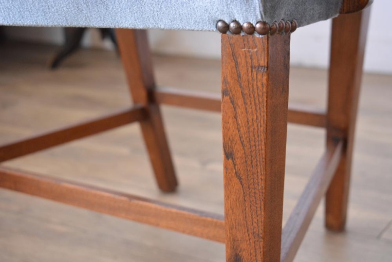 c219-2　ヘップルホワイトアームチェア