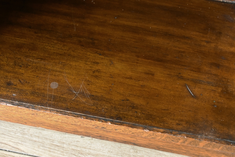 cw34　オークワードローブ