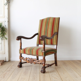 c36　カロリアンスタイルアームチェア