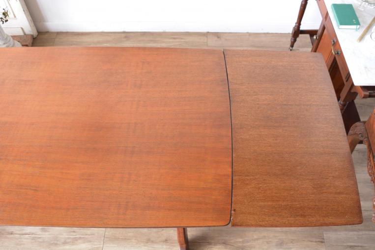 t170　ドロリーフテーブル　