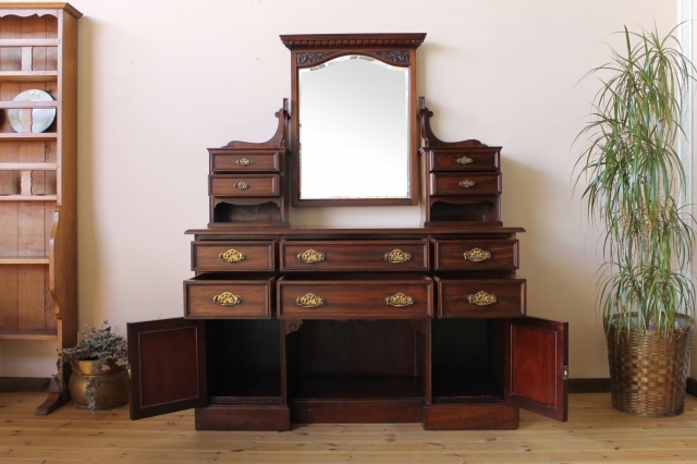 ドレッサー　1555