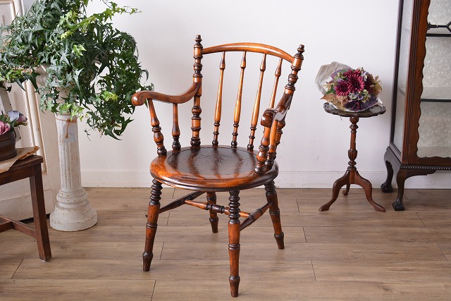 アームチェア　c184