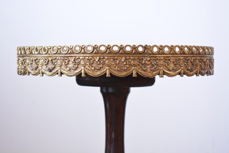 t194　マーブルトップワインテーブル