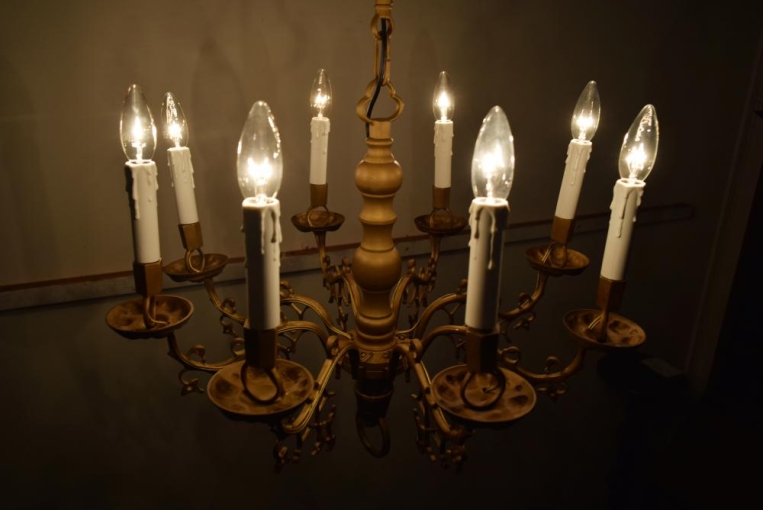 sy345  8灯式シャンデリア