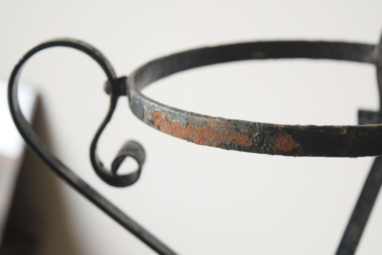 6115　プランタースタンド