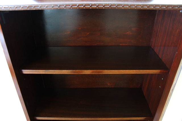 キャビネット　3556