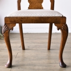 花瓶型の背もたれが特徴のクイーンアンチェア【c285-2】