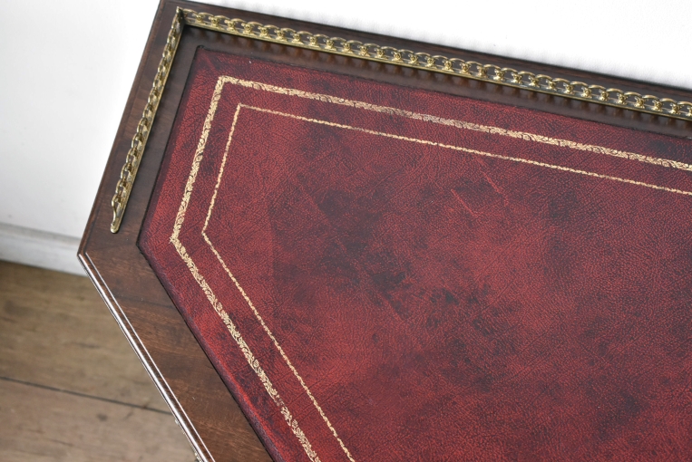 裏側がミラーバック収納になっている珍しいレザートップテーブル【fo237】