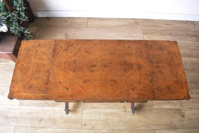 d55　バタフライローテーブル