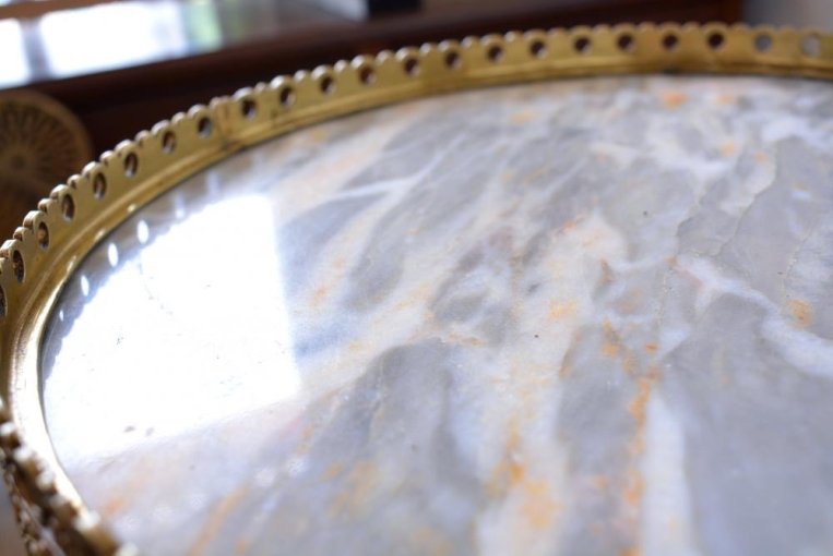 t194　マーブルトップワインテーブル