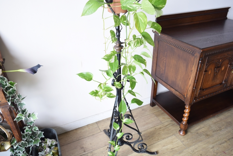 6115　プランタースタンド