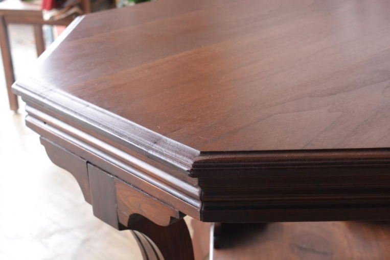 t219 オクタゴンテーブル