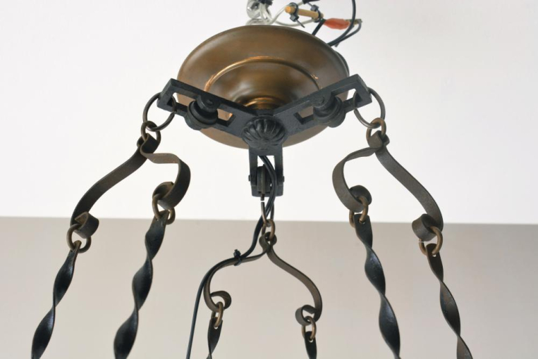 ステンドグラスが美しい最高級1灯式アイアンランタン【sy100】