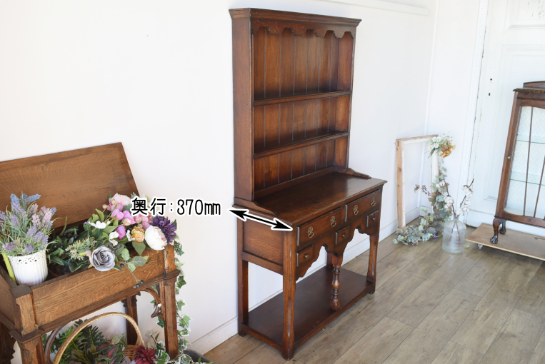 k153　Titchmarsh & Goodwin　カップボード