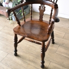 アンティークらしい味わいが魅力のダブルボウバックウィンザーアームチェア【c260-2】