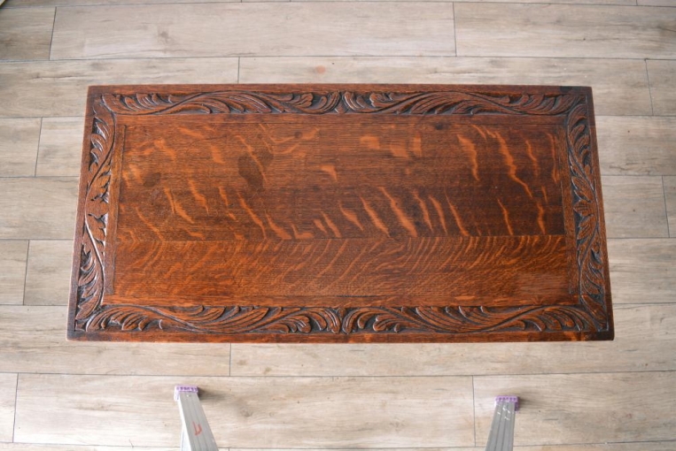 1220　ツイストカードテーブル　