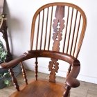 アンティークらしい味わいが魅力のダブルボウバックウィンザーアームチェア【c260-3】