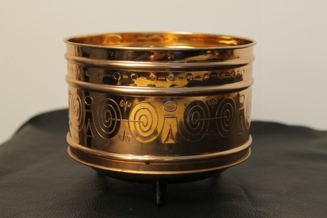 Brass/copper item　K-353