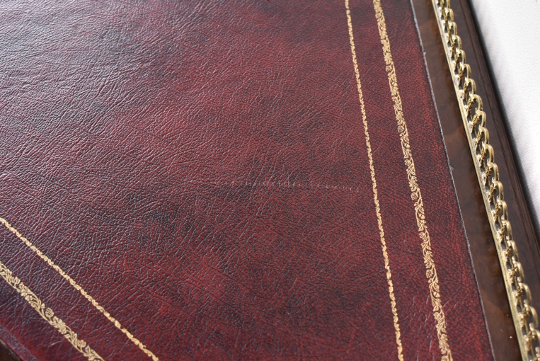 裏側がミラーバック収納になっている珍しいレザートップテーブル【fo237】