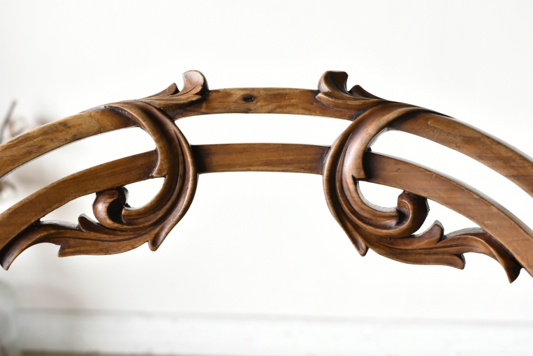 c266-3　バルーンバックチェア