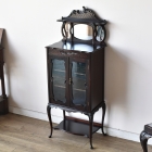 ヴィクトリアンスタイルの華やかなキャビネット【k186】