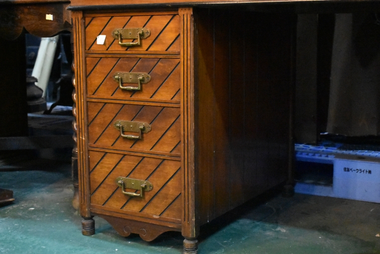 d67　デスクキャビネット