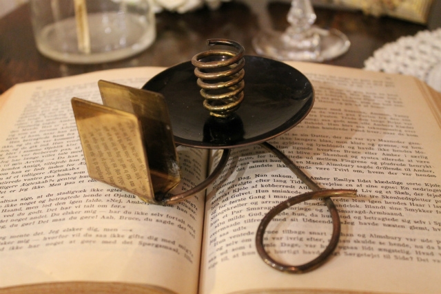 Candle stand　4736