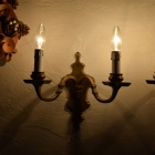 暗い部屋での点灯した様子