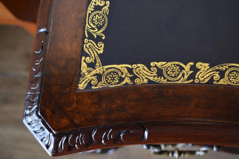 276　レザートップ