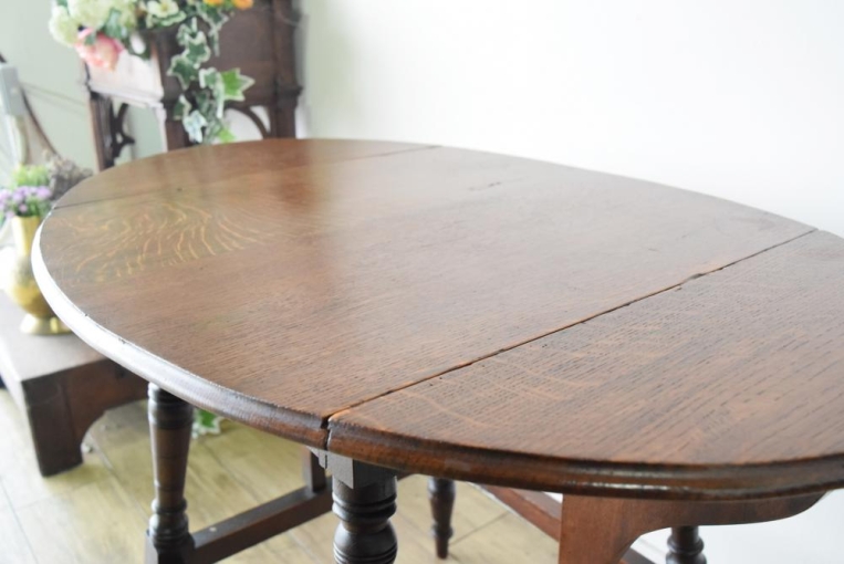 t152　バタフライサイドテーブル　