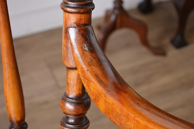 アームチェア　c184