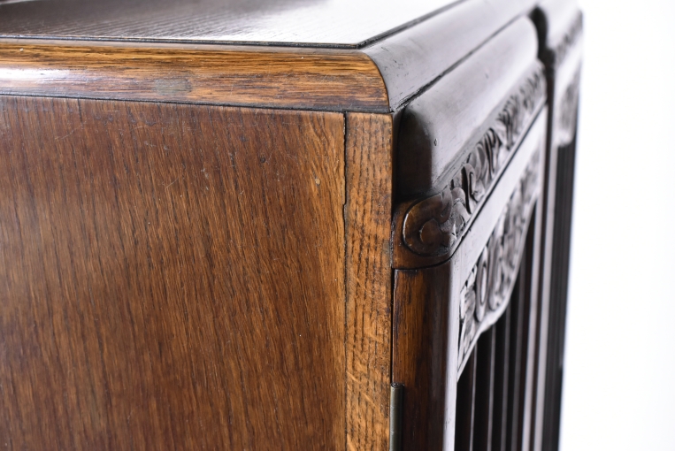 アールデコスタイルのオークキャビネット【k189】