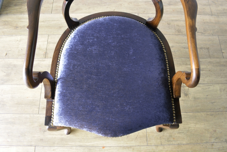 c251-5　ヴィクトリアンアームチェア