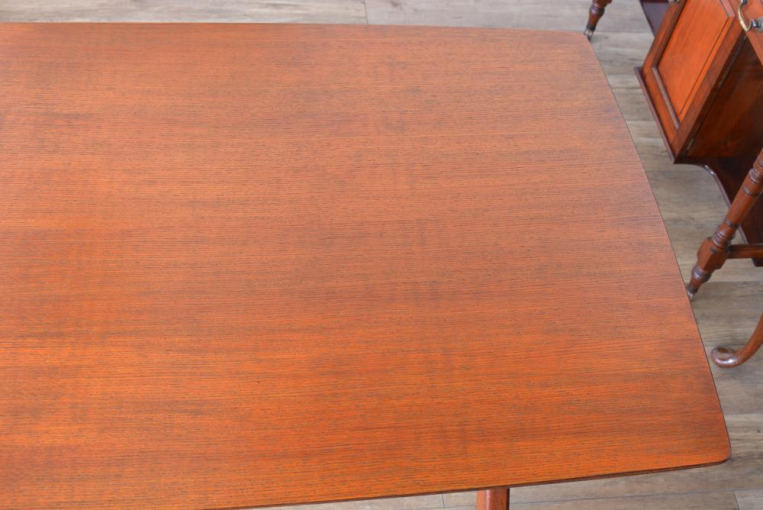 t170　ドロリーフテーブル　